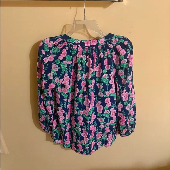 Lilly Pulitzer Elsa Top in Navy De Vine Oyster Bay - Picture 4 of 4